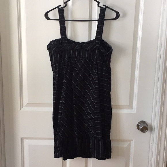 Roxy dress with adjustable button straps! - Picture 4 of 6